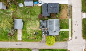 2195 Blenheim Ave, Alliance, OH 44601