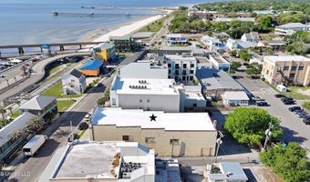 150 N Beach Blvd, Bay St. Louis, MS 39520