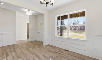 6882 Linden Woods Dr, Avon, IN 46123