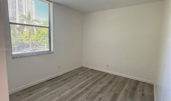 20200 W Country Club Dr PH14, Aventura, FL 33180