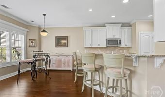 14 Cord Grass Ln, Savannah, GA 31405