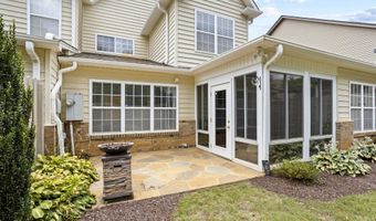 413 Pierview Way, Boiling Springs, SC 29316