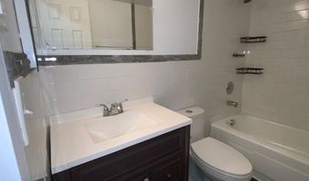 4500 S FOUR MILE RUN Dr 808, Arlington, VA 22204