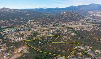 450 SUMMERHILL Ct, Alpine, CA 91901
