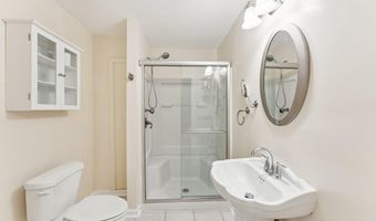 6101 BRISTOL Way, Alexandria, VA 22310