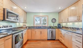 19190 Pinehurst Rd, Bend, OR 97703