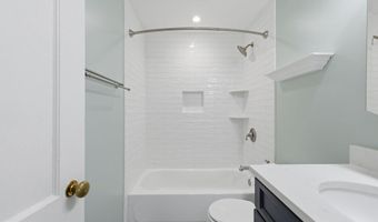 5402 S 12TH St S, Arlington, VA 22204