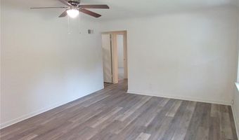 903 McPherson Ave, Alton, IL 62002