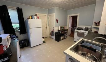 16 Walter St, Bangor, ME 04401