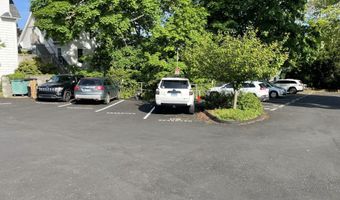 67 S Main St 15, Branford, CT 06405
