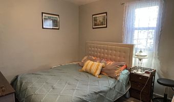 1019 S Lincoln St, Aberdeen, SD 57401