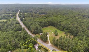 648 Raymond Rd, Chester, NH 03036
