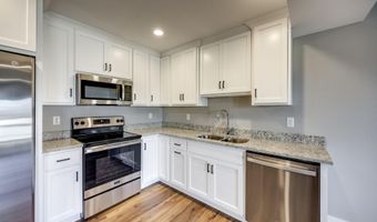 114 N Elm Grove Ave, Bardstown, KY 40004