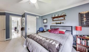 913 S DRYDEN Pl, Arlington Heights, IL 60005