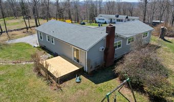9 Evas Dr, Brookfield, CT 06804