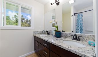 15-2047 5TH Ave, Keaau, HI 96749