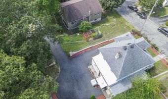24 Livingston Ave, Andover, NJ 07801