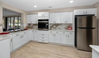 2333 FEATHER SOUND Dr B705, Clearwater, FL 33762