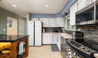 3665 Frederick Dr, Ann Arbor, MI 48105