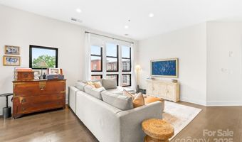 501 E 37th St E, Charlotte, NC 28205