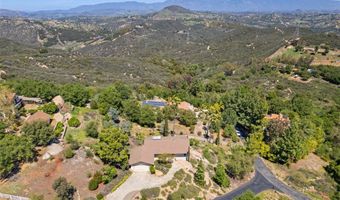 28410 Faircrest Way, Escondido, CA 92026