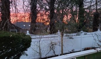 108 Steamboat St, Jamestown, RI 02835