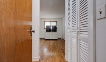 4 SUNSET Ave, Bayonne, NJ 07002