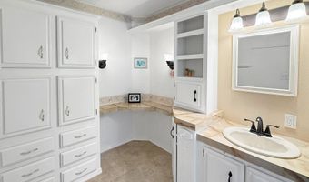 15765 HIGHWAY 101 9, Brookings, OR 97415