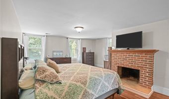 1345 Tarkiln Rd, Burrillville, RI 02830