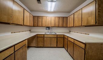 100 N CHURCH St, Bloomfield, NM 87413