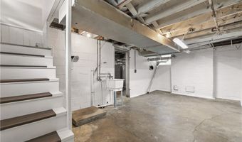 2128 S Freedom Ave, Alliance, OH 44601
