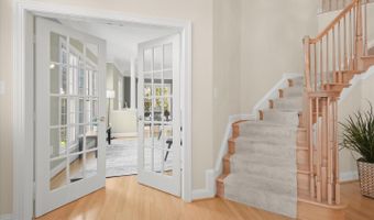 16907 HARBOUR TOWN Dr, Ashton, MD 20861