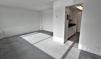 555 E William St 14C, Ann Arbor, MI 48104