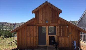 59 Wagon Rd, Alpine, TX 79830