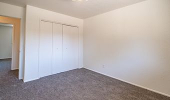153 Peach Tree Ln, Albany, OR 97321