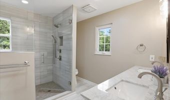 953 Watch Creek Dr, Anderson Twp., OH 45230