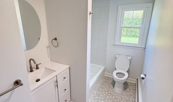 244 Spruce Brook Rd, Berlin, CT 06037