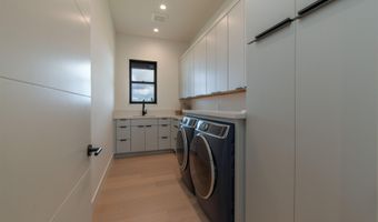 111 Mehana Rd A, Haiku, HI 96708