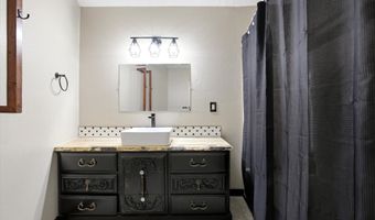 805 SW MT ADAMS Ave, Boardman, OR 97818