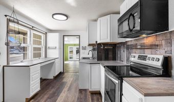 1920 Kingsboro Rd, Casper, WY 82604