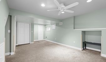9 Rhodes St, Billerica, MA 01821