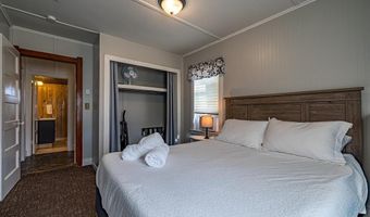 1541 Salsbury Ave, Cody, WY 82414