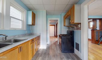 712 Bell Ave, Altoona, PA 16602
