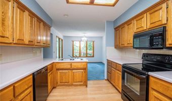 16 Stucky Ln, Bella Vista, AR 72715