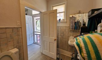 324 S Bluff Ave, Anthony, KS 67003
