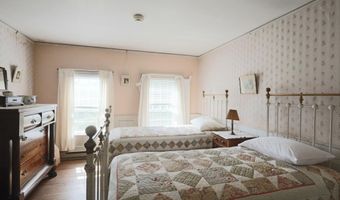 10 S Arm Rd, Andover, ME 04226