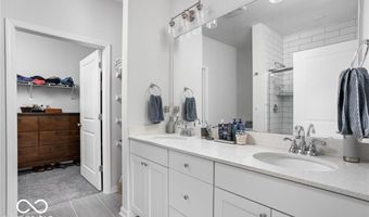 745 Stone Trace Ct, Avon, IN 46123