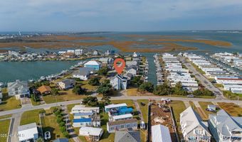301 Old Causeway Rd, Atlantic Beach, NC 28512