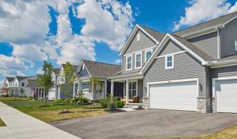 1011 Heimat Haus Dr, Grove City, OH 43123