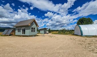 101 Sixty Ln, Cascade, ID 83611